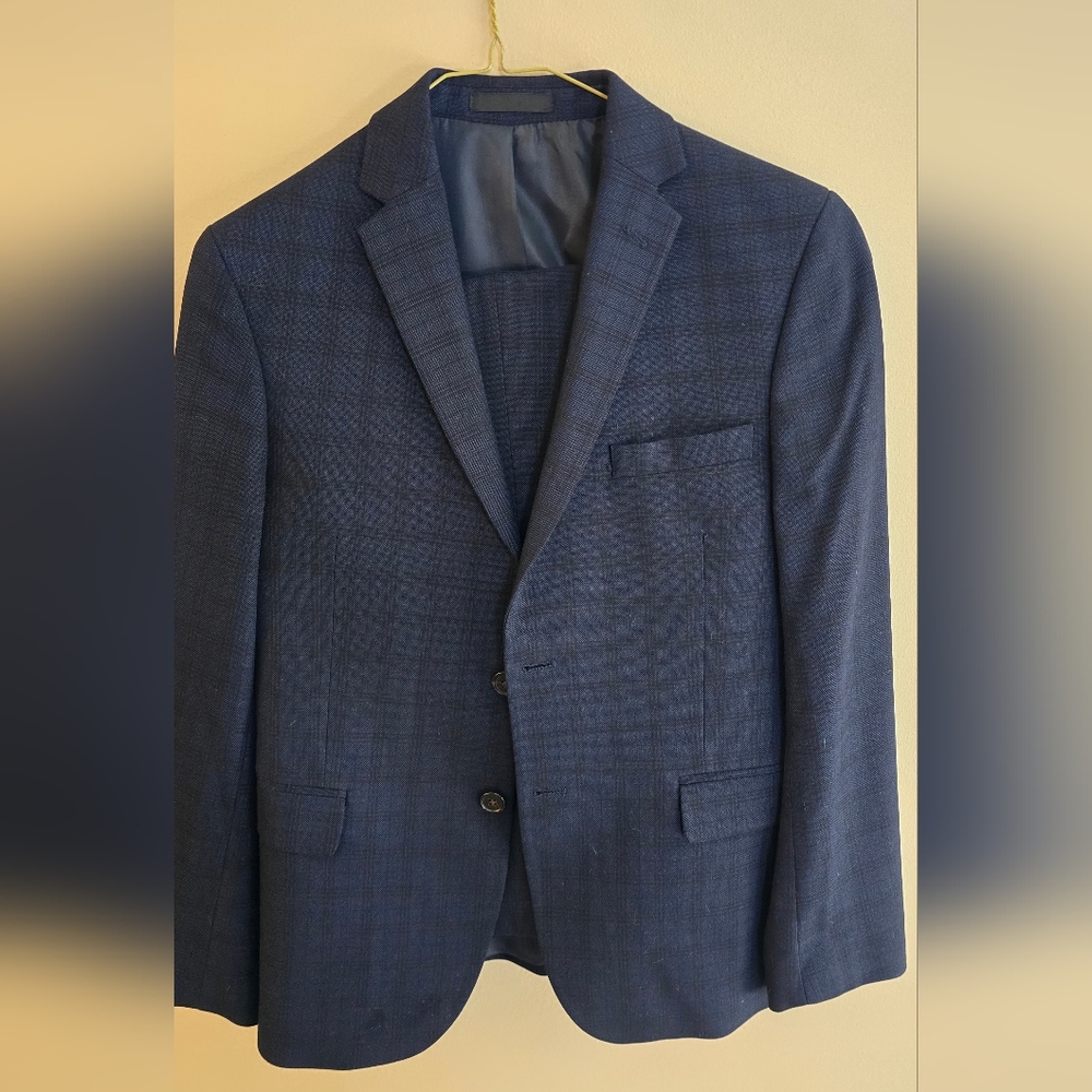 Boys Size 16 Ralph Lauren Suit. Navy And Black Plaid.